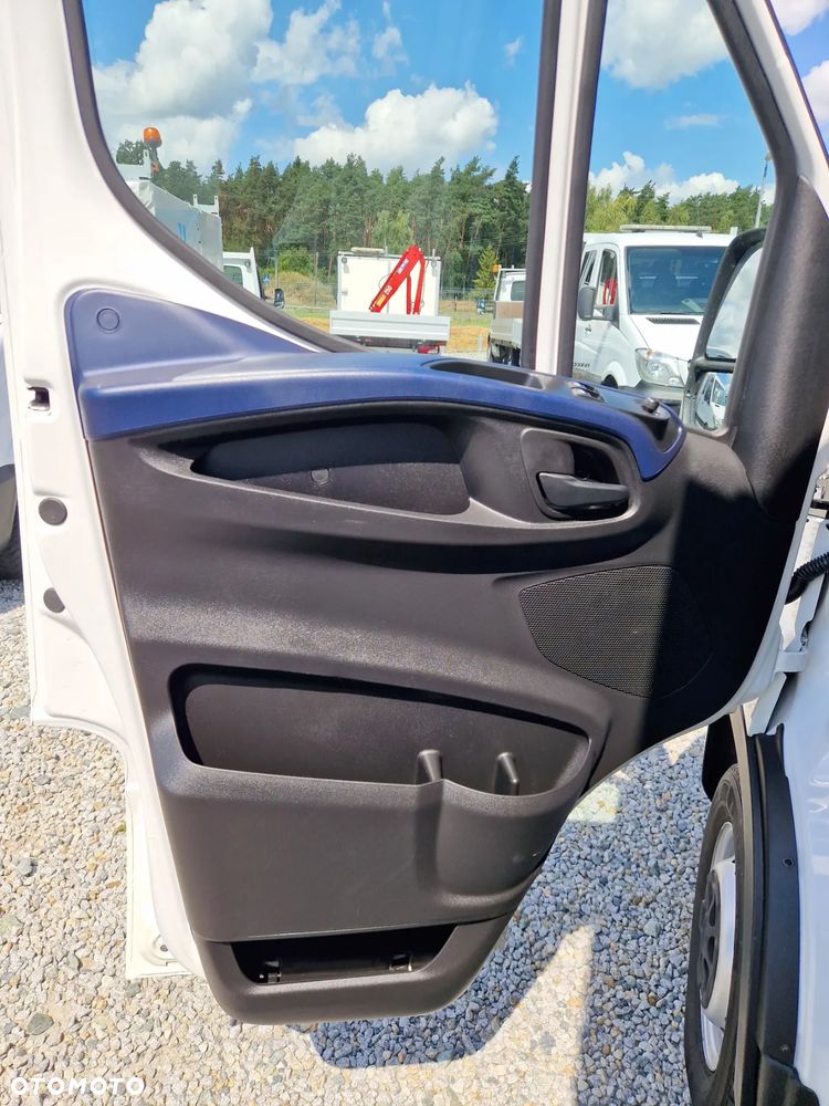 Iveco 35S16 2,3 HPI 160 KONNY KONTENER 4,2M WINDA KLIMA WEBASTO KAMERA 8 BIEGOWY HIMATIC 4,1M ROZSTAW OSI IDEALNY - 16