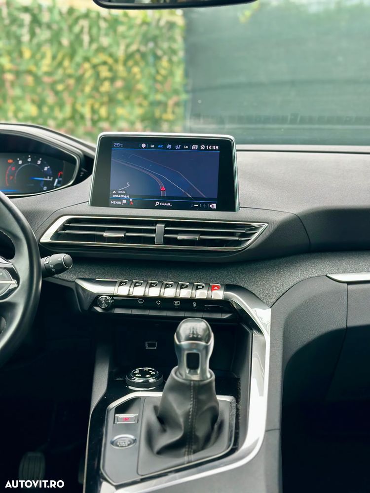 Peugeot 3008 - 14