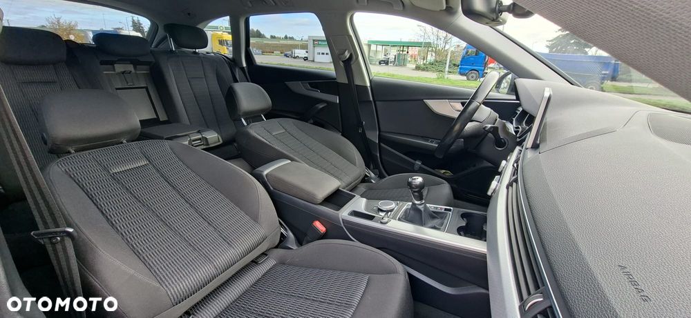 Audi A4 Avant 2.0 TDI design - 21