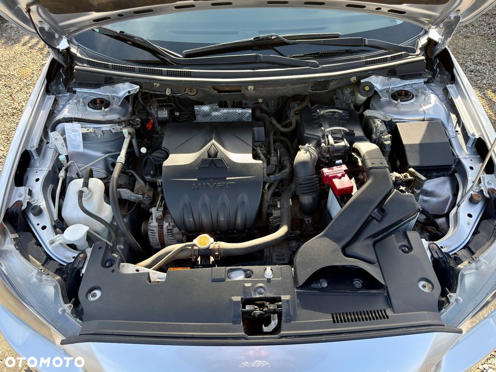 Mitsubishi Lancer 1.5 - 25