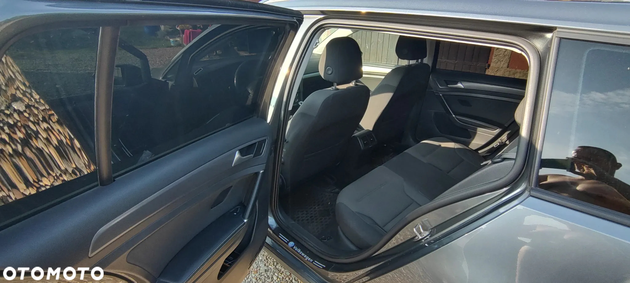 Volkswagen Golf - 26