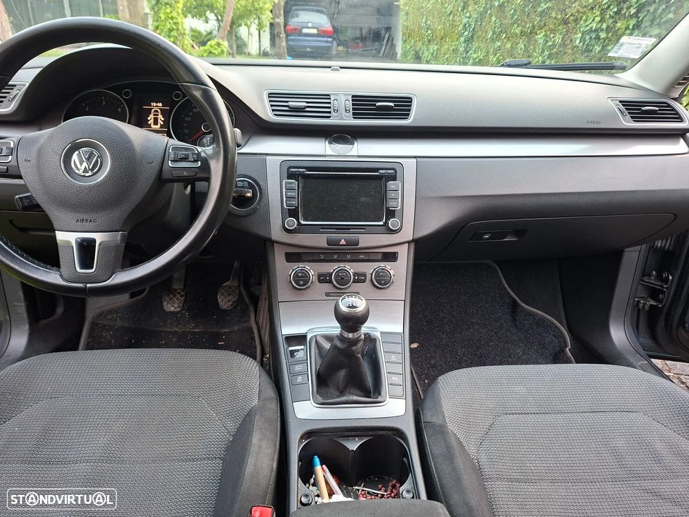 VW Passat Variant 1.6 TDI Confortline BlueMotion - 3
