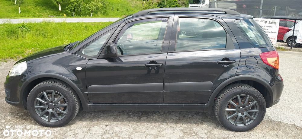 Suzuki SX4 1.6 VVT 4x4 Comfort - 8