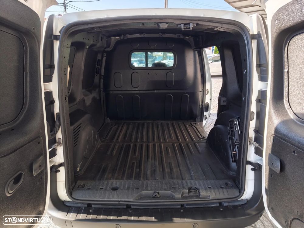 Renault Kangoo 1.5 DCI IVA DEDUTIVEL - 15