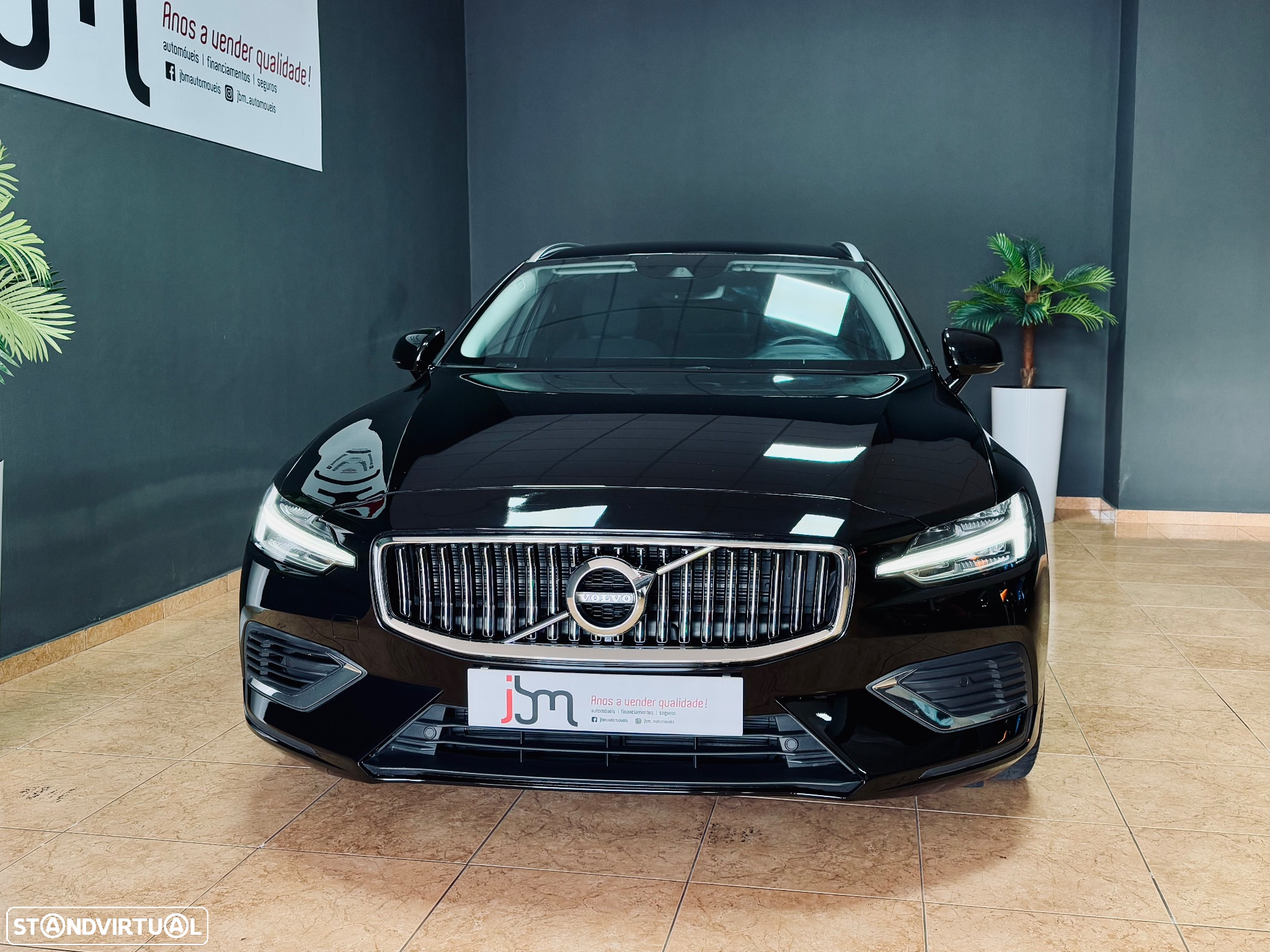 Volvo V60 2.0 T6 AWD TE Inscription Expression - 2