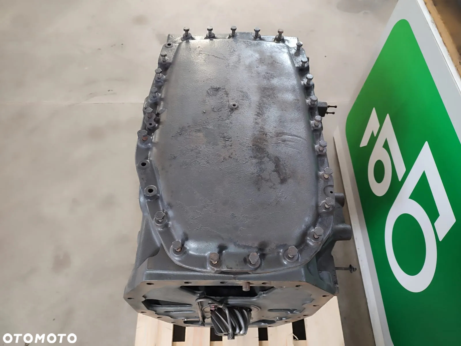 Obudowa skrzyni biegów M931100050021 FENDT 930 VARIO - 4