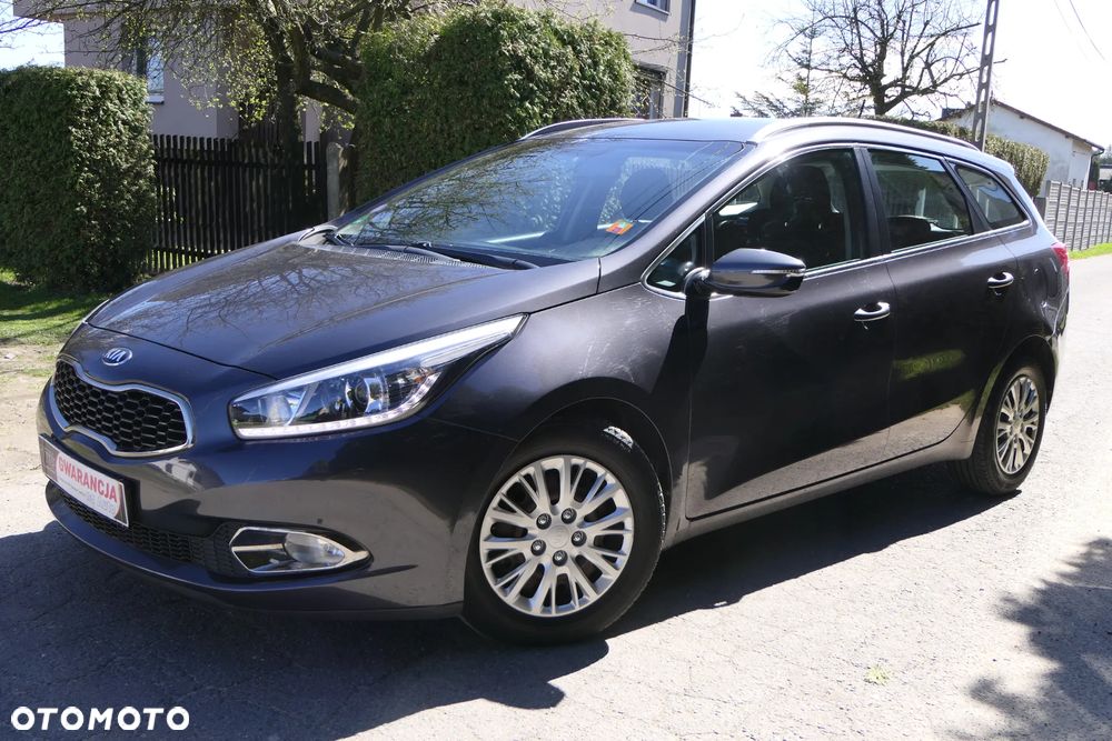 Kia Ceed 1.6 GDI L - 1