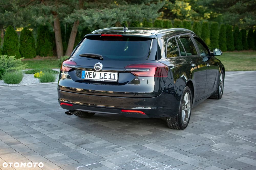 Opel Insignia - 18