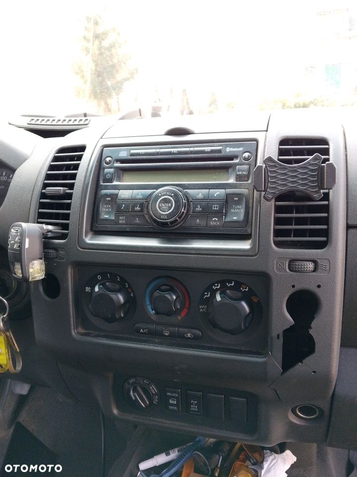 Nissan Navara - 12