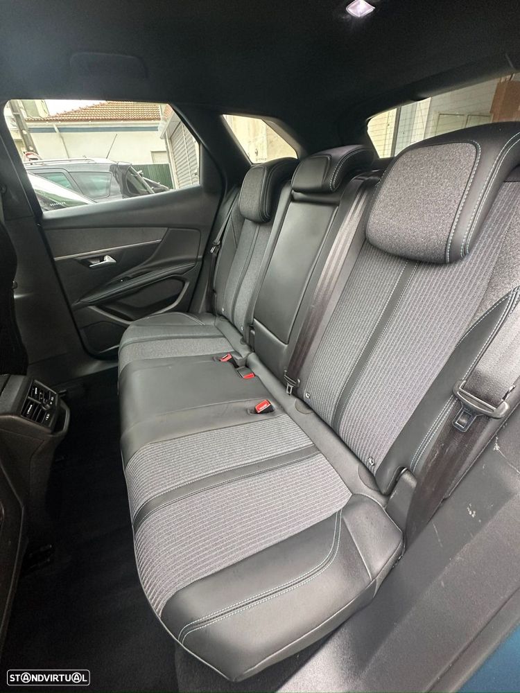 Peugeot 3008 1.2 PureTech Allure Pack EAT8 - 10