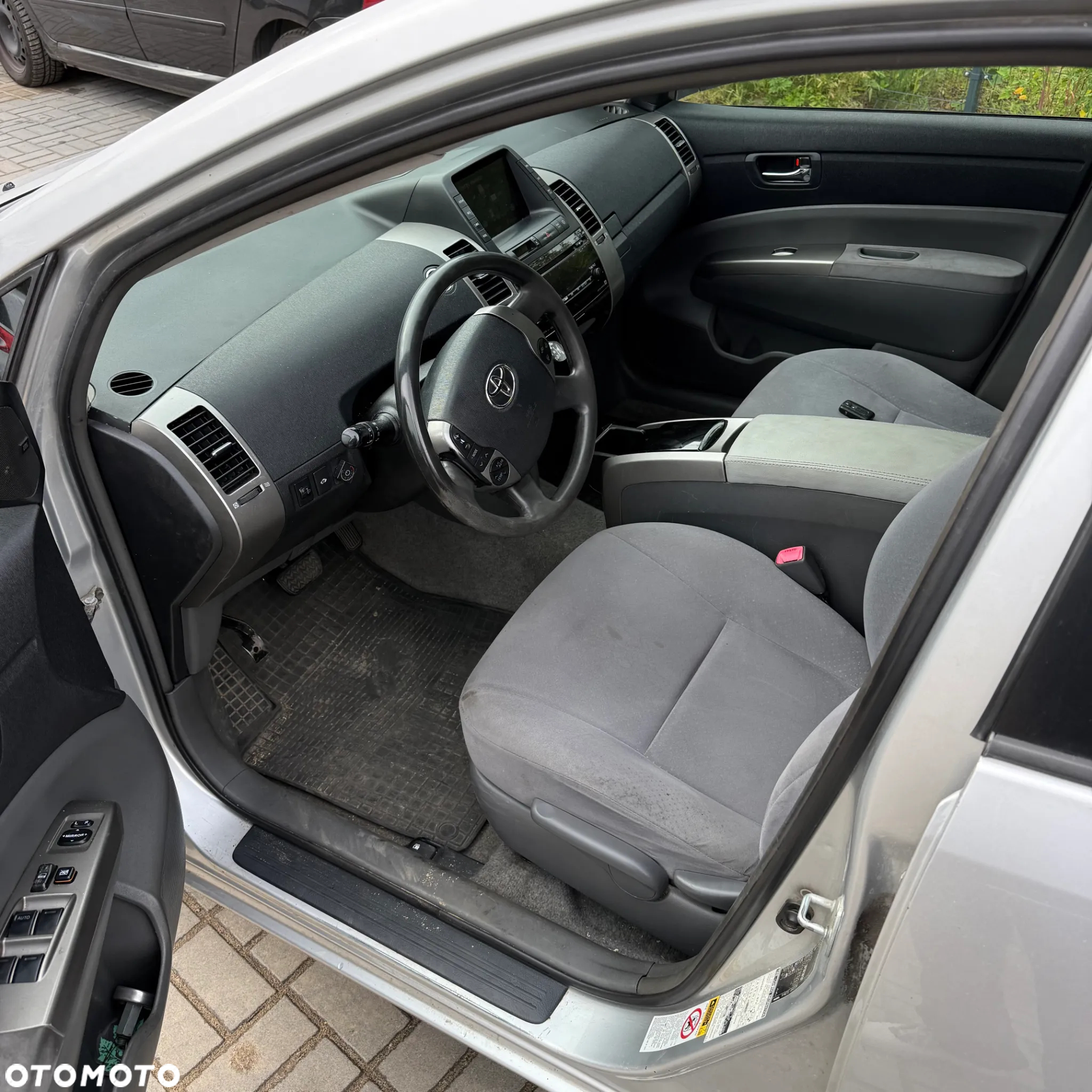 Toyota Prius 1.5 VVT-i Prestige - 8