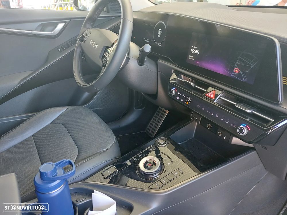 Kia Niro EV 64kWh Tech - 9