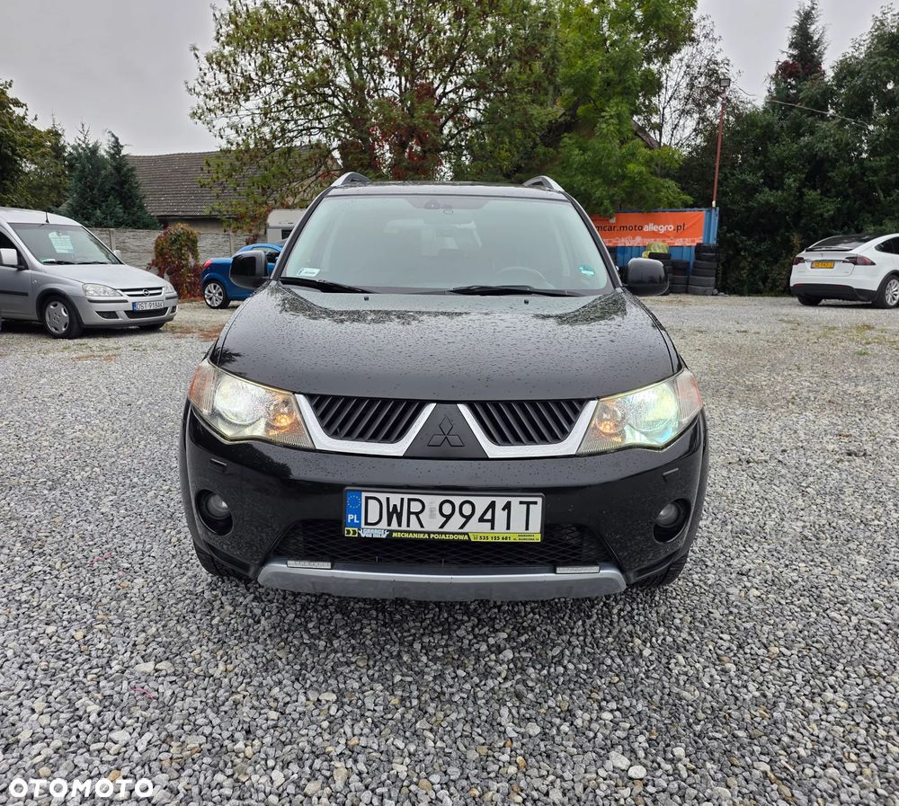 Mitsubishi Outlander 2.2 DI-D 4WD Instyle - 3