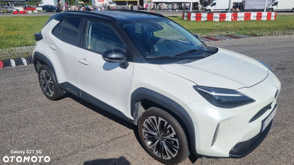 Toyota Yaris Cross Hybrid 1.5 Executive 4x4 - 1