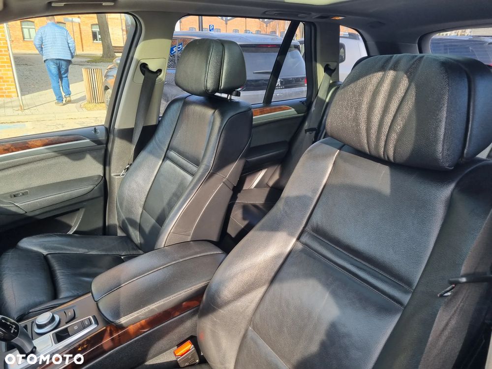BMW X5 3.5d xDrive - 12