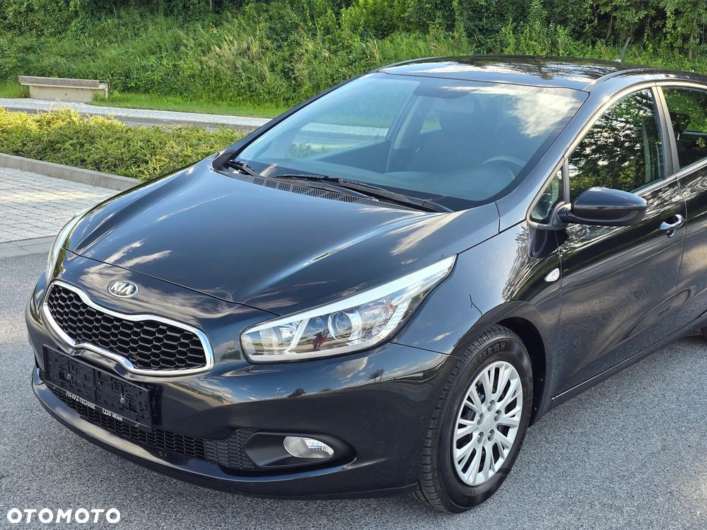 Kia Ceed - 15
