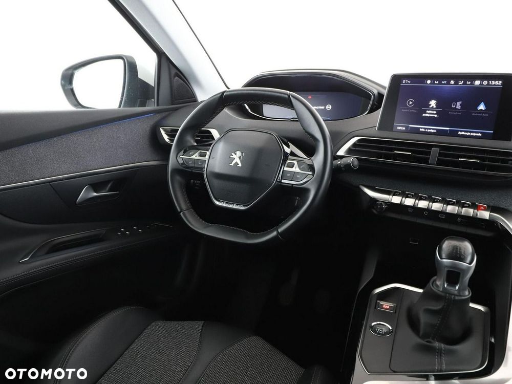 Peugeot 3008 1.2 PureTech Allure - 17