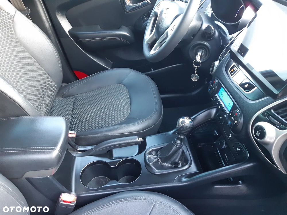 Hyundai ix35 2.0 CRDi 4WD Trend - 29