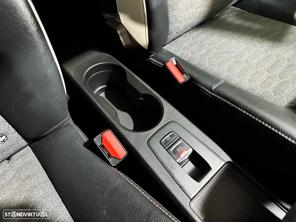 Renault Zoe (c/ Bateria) Intens 50 - 35