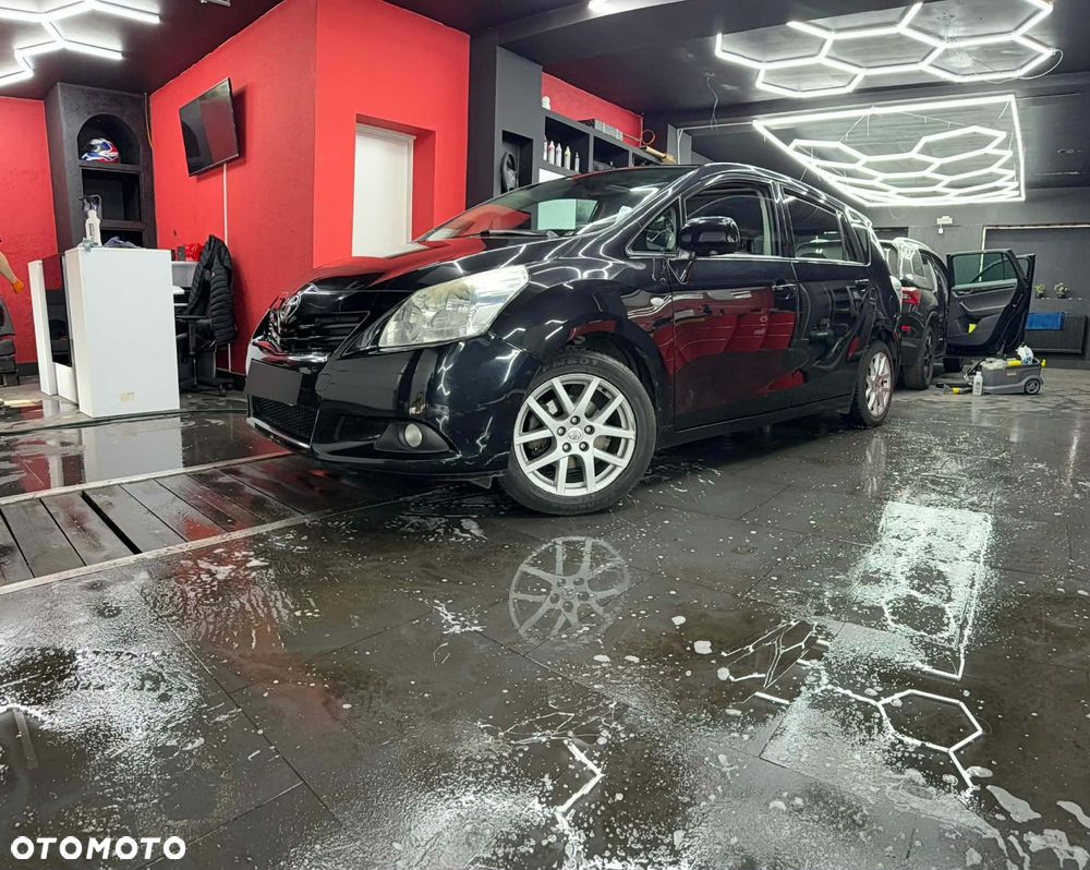 Toyota Verso 2.0 D-4D Luna - 1