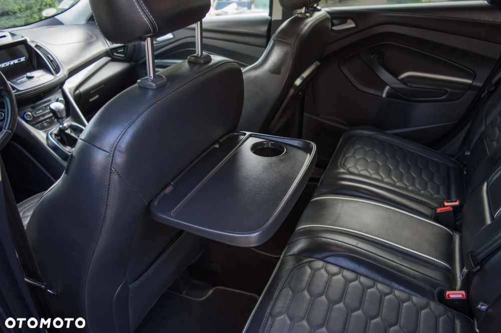 Ford Kuga 2.0 TDCi 4x4 Vignale - 32
