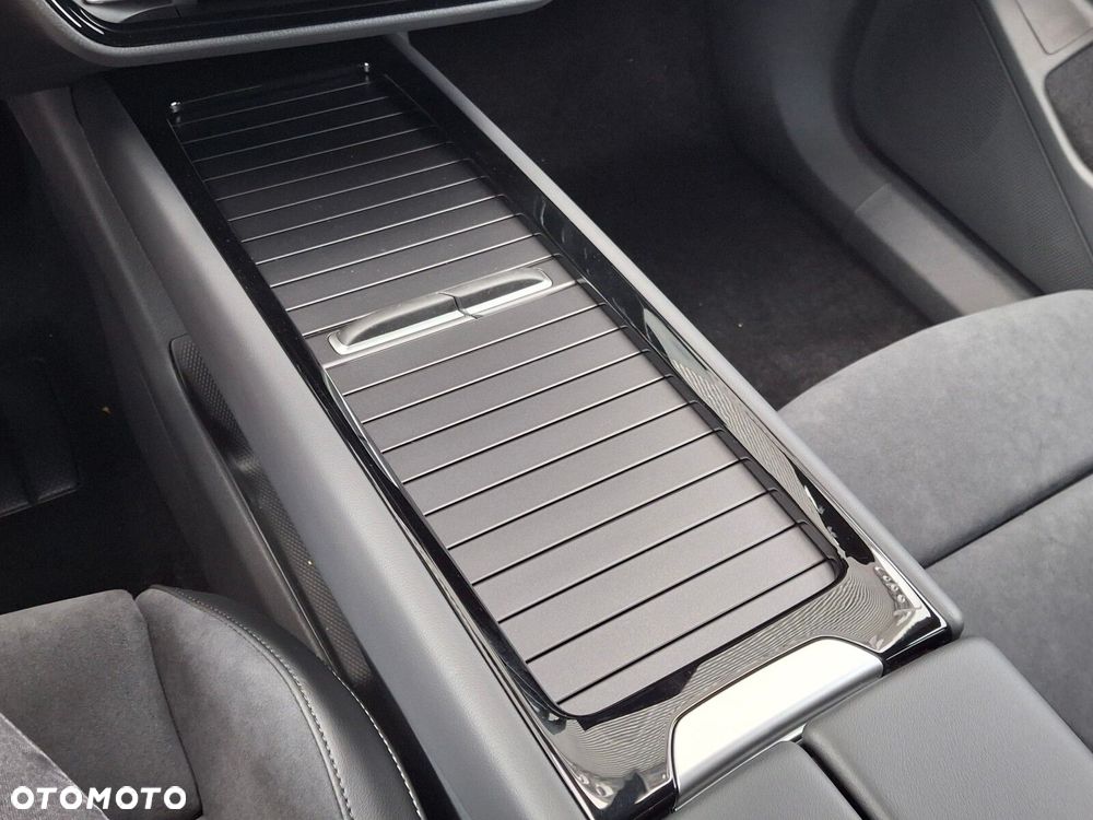 Volkswagen ID.7 77kWh Pro Plus - 34