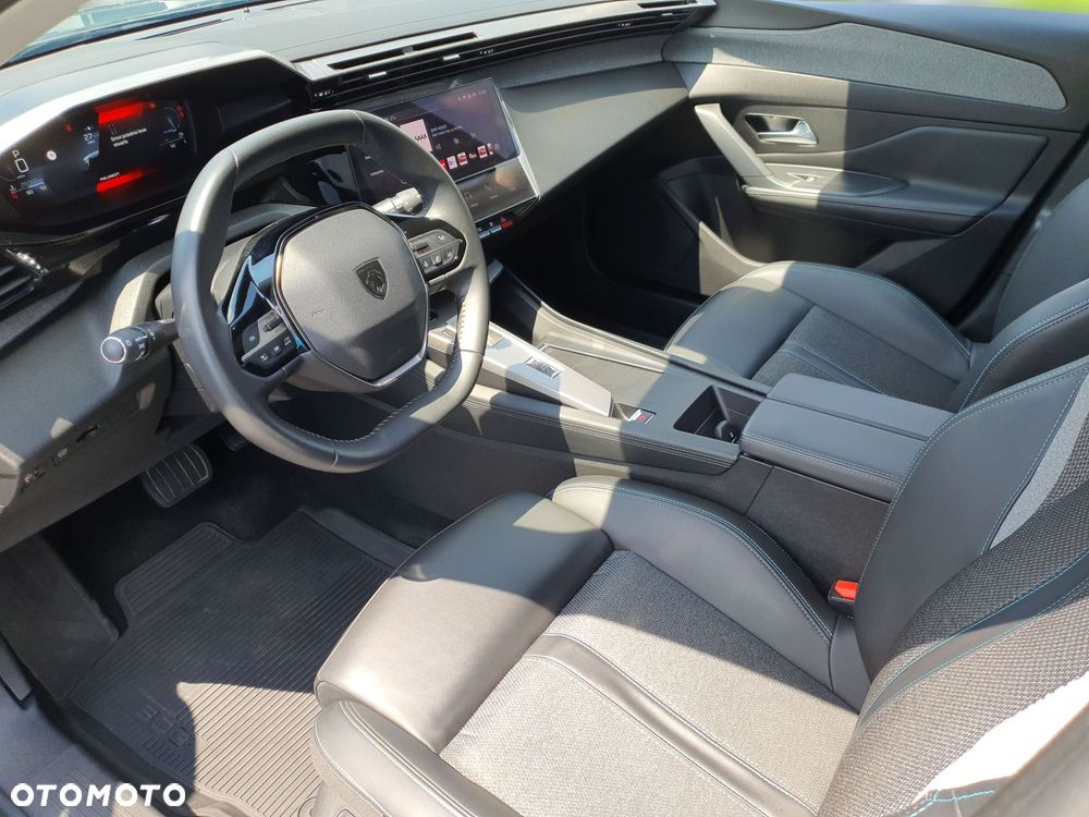 Peugeot 308 - 13