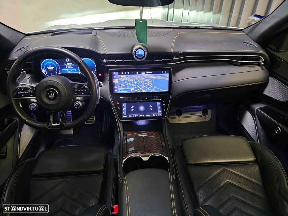 Maserati Grecale 2.0 Modena - 12