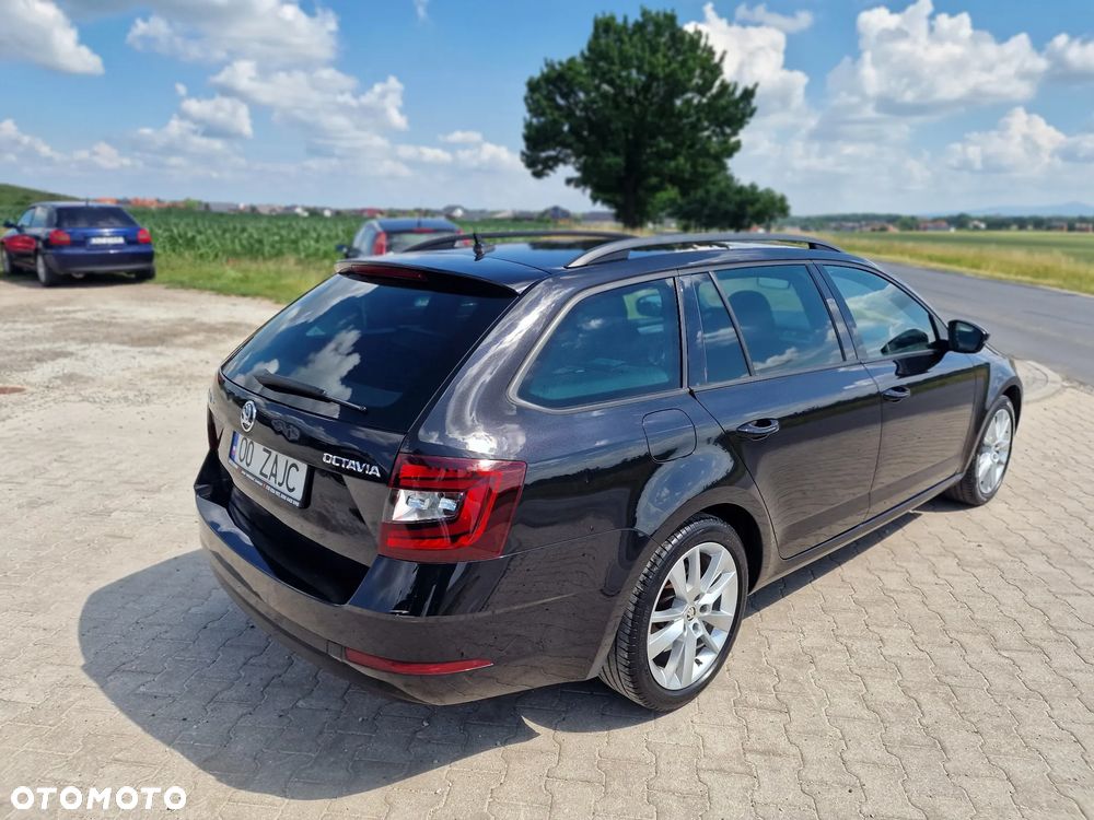 Skoda Octavia 2.0 TDI Sport Edition - 11