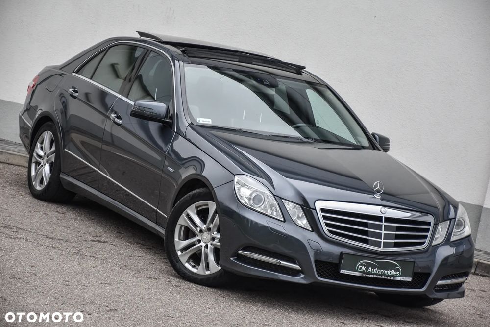 Mercedes-Benz Klasa E 350 CDI DPF 4Matic BlueEFFICIENCY 7G-TRONIC Avantgarde - 1