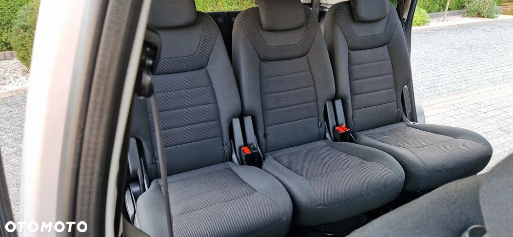 Ford S-Max - 35