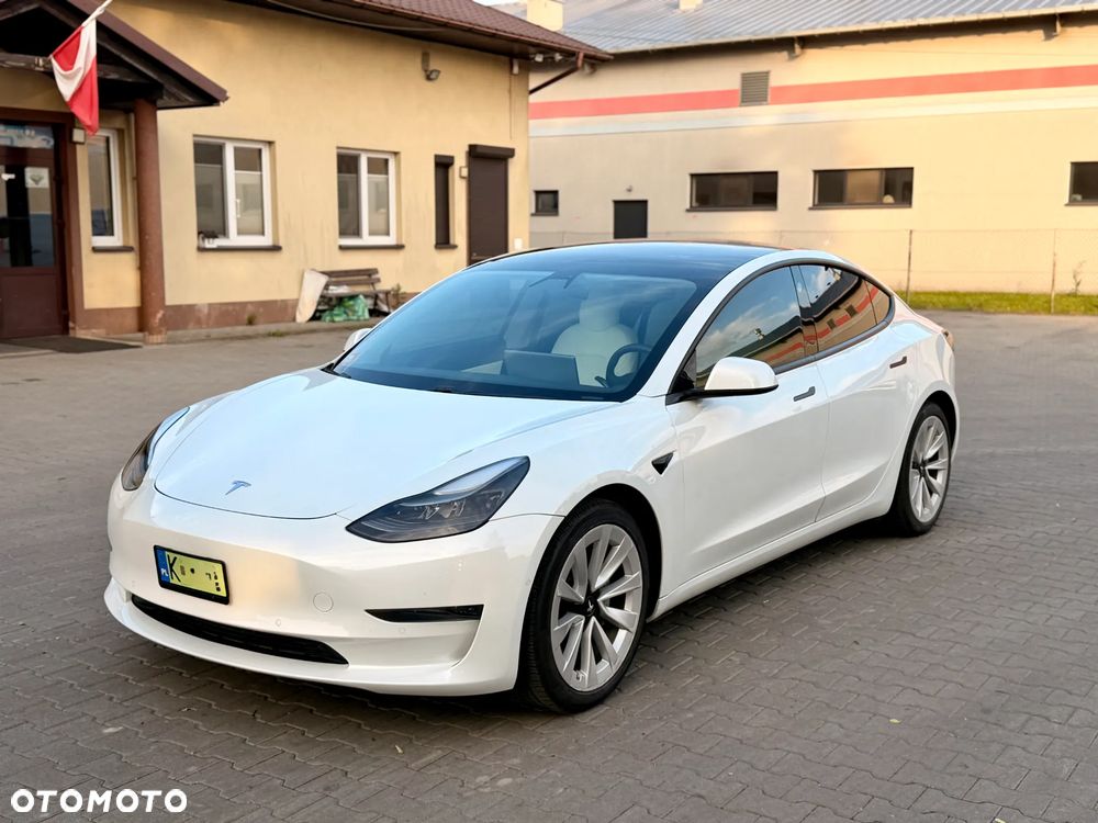 Tesla Model 3 Standard Hinterradantrieb - 1