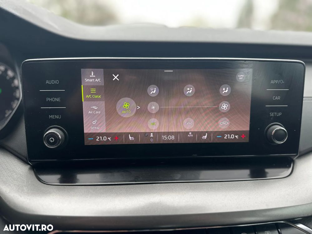 Skoda Octavia 2.0 TDI DSG Ambition - 20