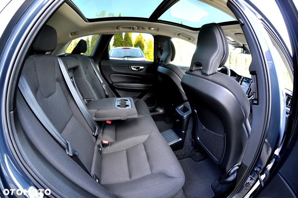 Volvo XC 60 T6 AWD Plug-In Hybrid Inscription Expression - 17
