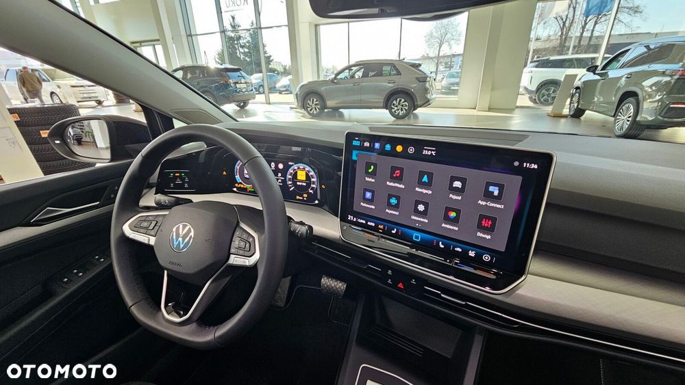 Volkswagen Golf - 26