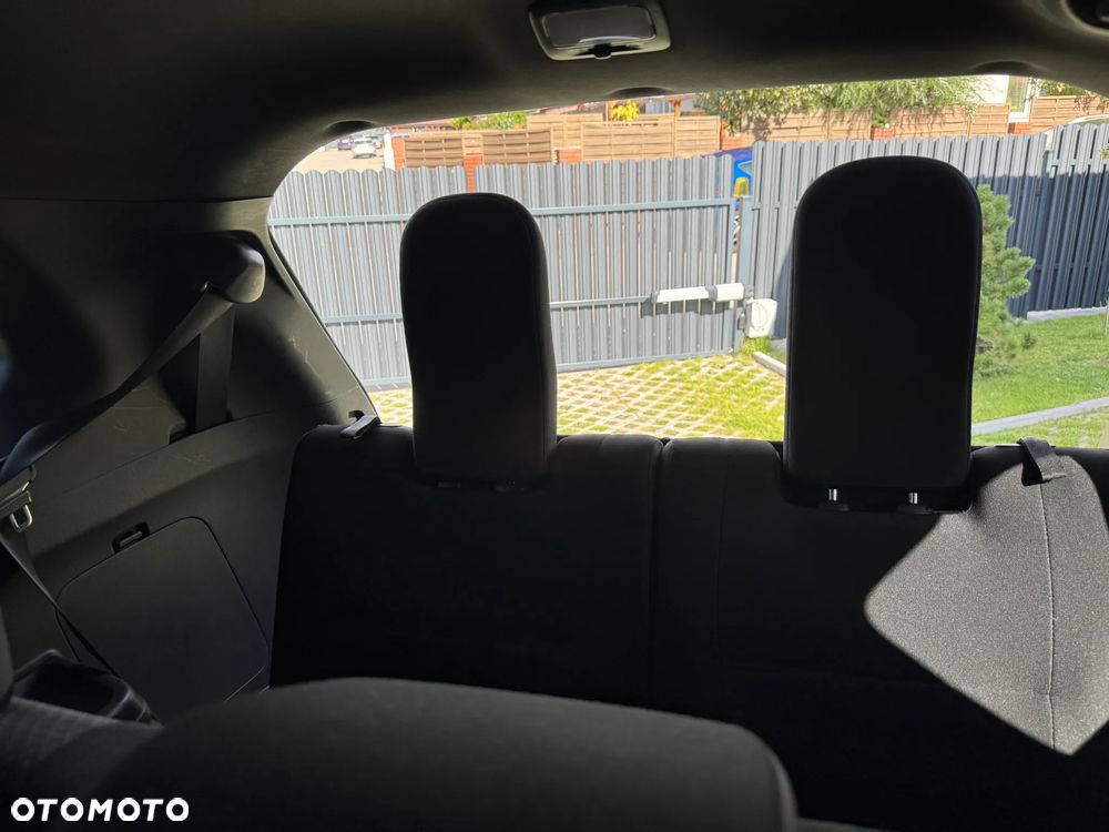 Mitsubishi Outlander - 29