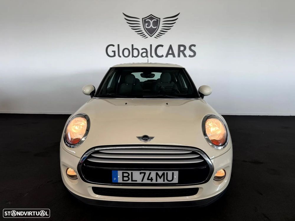 MINI 3 Portas Cooper D - 2