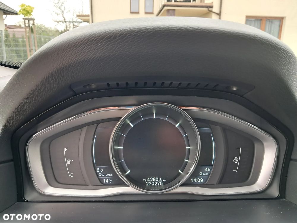 Volvo V70 D4 Summum - 20