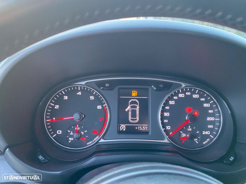 Audi A1 Sportback 1.0 TFSI ultra design - 18