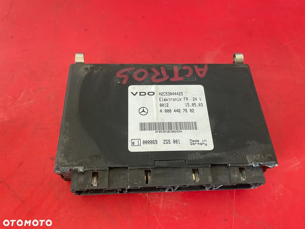 Mercedes Actros MP2  2003r STEROWNIK VDO 0004461046 - 1