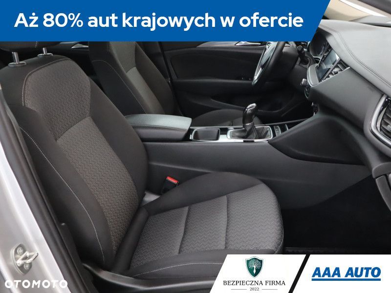 Opel Insignia - 11