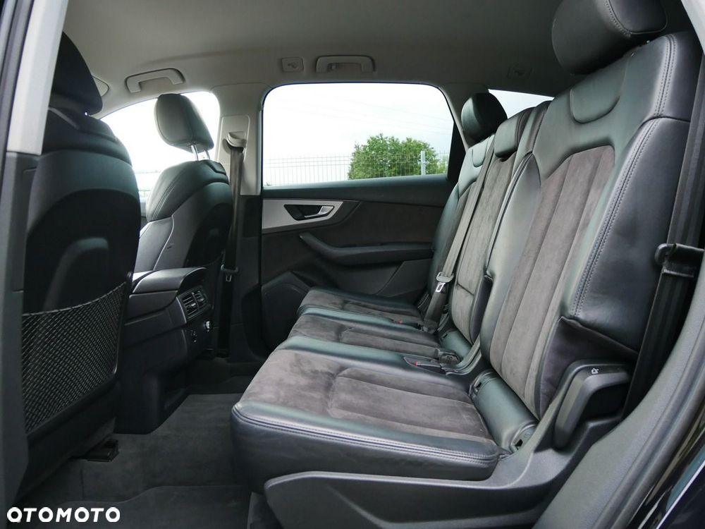 Audi Q7 3.0 TDI ultra Quattro Tiptronic - 11