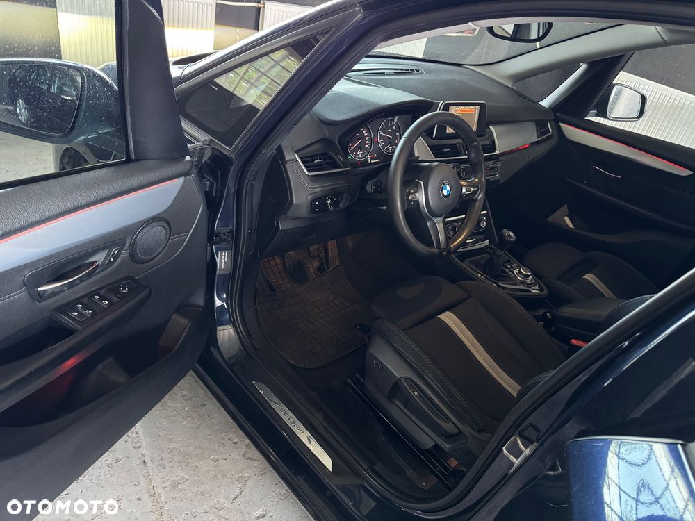 BMW Seria 2 220d GT Sport Line - 10
