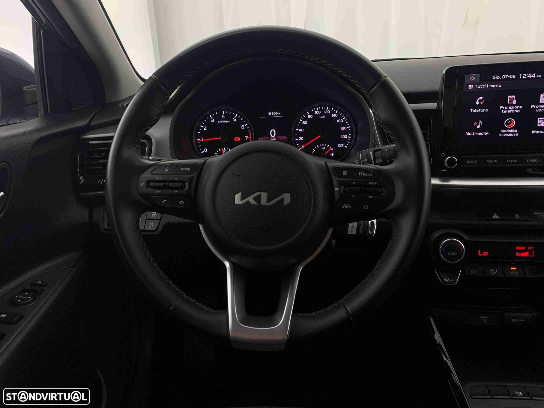 Kia Stonic 1.0 T-GDI Drive - 12