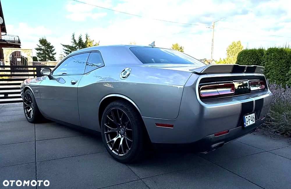 Dodge Challenger Automatik SRT 392 - 2