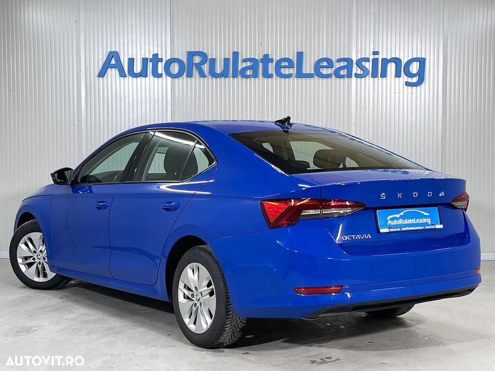 Skoda Octavia 2.0 TDI DSG Ambition - 5
