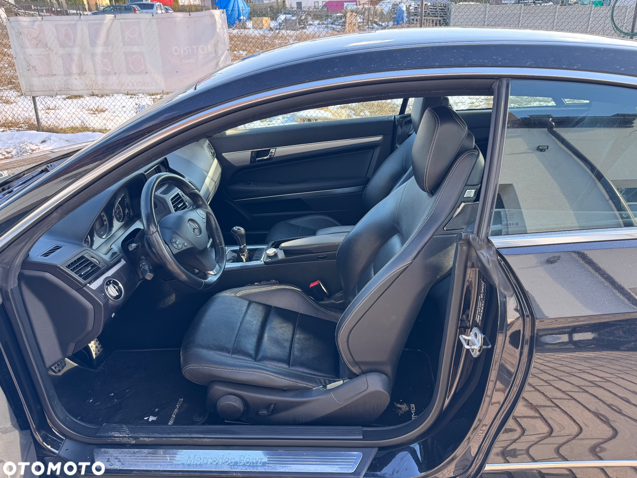 Mercedes-Benz Klasa E 200 CGI BlueEffICIENCY - 8