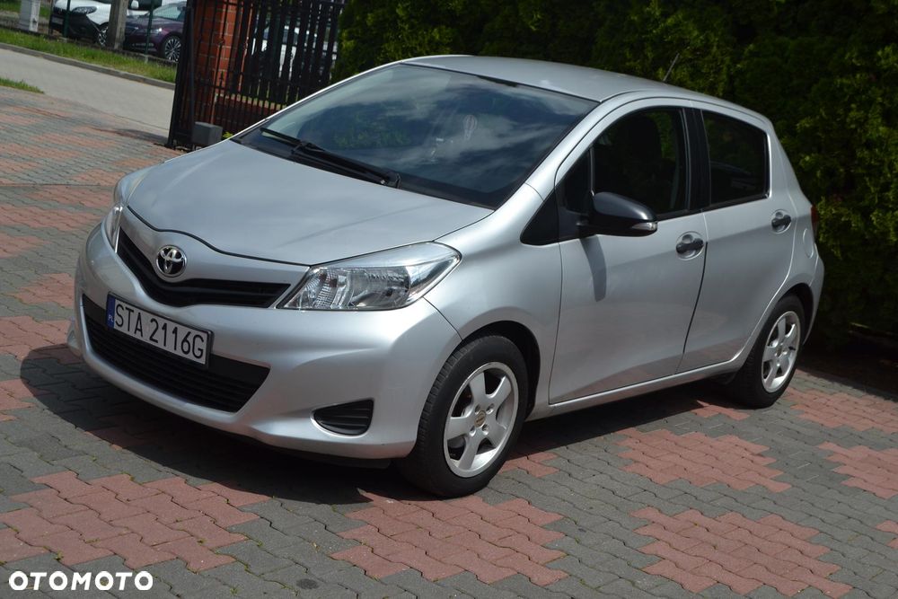 Toyota Yaris 1.33 Premium - 7