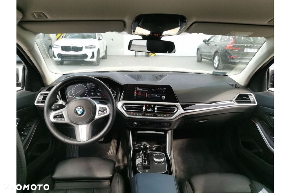 BMW Seria 3 - 8