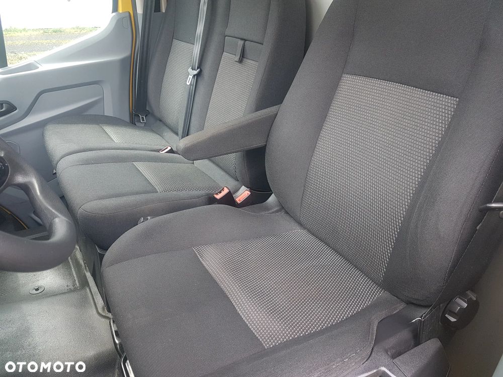 Ford Transit - 14